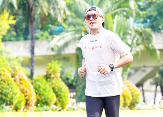Nusabali.com - sutha-fokus-ultra-marathon