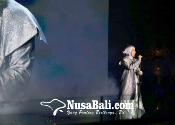 Nusabali.com - putri-ariani-tampil-memukau-dalam-gelaran-powerful-indonesia