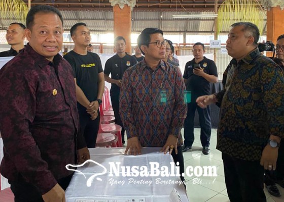 Nusabali.com - kpu-pj-gubernur-bali-pastikan-kesiapan-tps