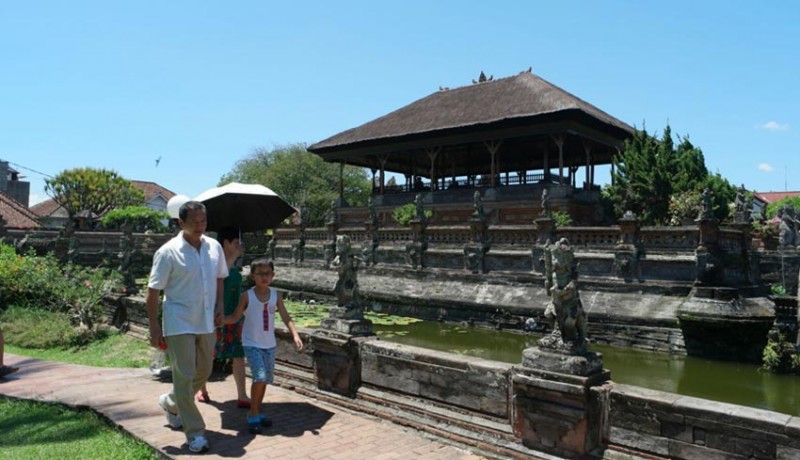 www.nusabali.com-klungkung-targetkan-350000-wisatawan