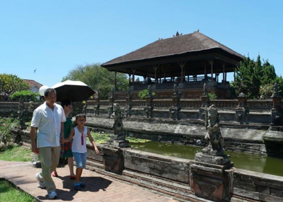 Nusabali.com - klungkung-targetkan-350000-wisatawan