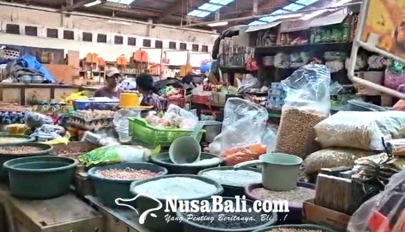 www.nusabali.com-pemkab-klungkung-gelar-pasar-murah-di-desa-nyalian