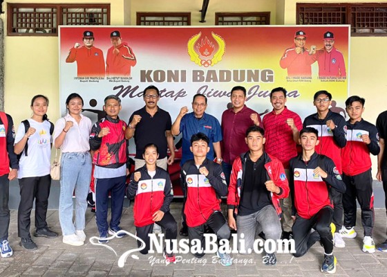 Nusabali.com - badung-kirim-12-karateka-ke-kejurnas