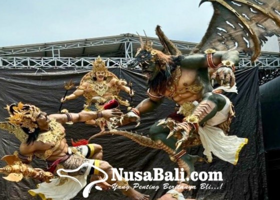 Nusabali.com - seminyak-kangin-hadirkan-pertarungan-jabang-tetuka-vs-kala-naga-pracona