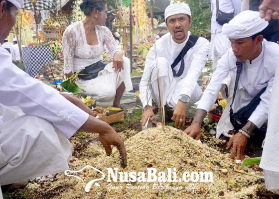 Nusabali.com - 3-sulinggih-muput-tawur-di-besakih