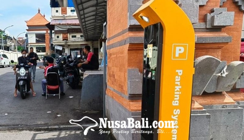 www.nusabali.com-pasar-tematik-semarapura-masih-terapkan-parkir-manual