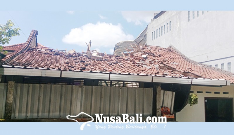 www.nusabali.com-toko-dan-gudang-terbakar-1-rumah-hancur
