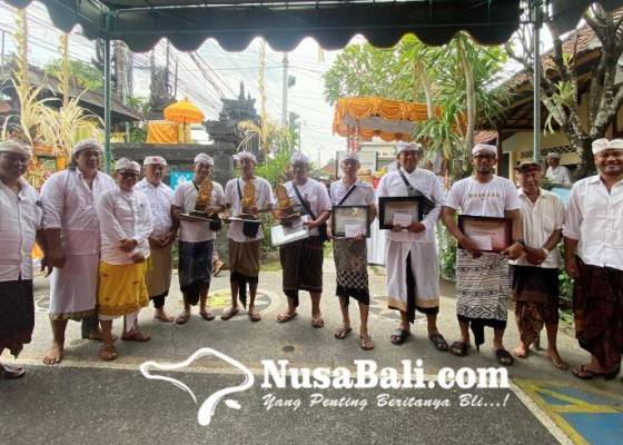 Nusabali.com - piodalan-kelurahan-kesiman-merajut-tradisi-dalam-semangat-kebersamaan