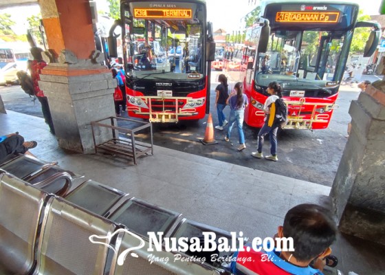 Nusabali.com - angkot-stop-operasi-3-terminal-pengampu-digunakan-transit-bus-trans-metro-dewata