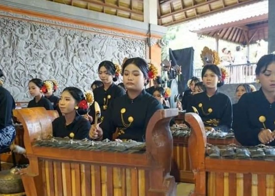 Nusabali.com - gong-kebyar-mabarung-meriahkan-spensapura-art-festival