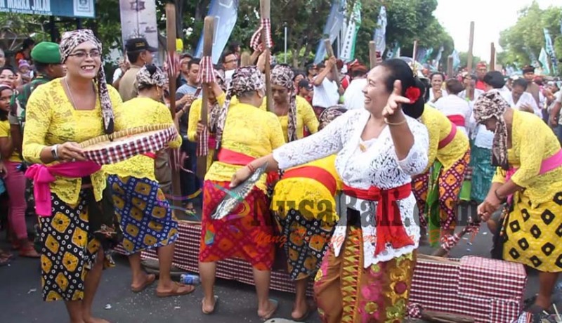 www.nusabali.com-buleleng-festival-bangkitkan-tradisi-ngoncang