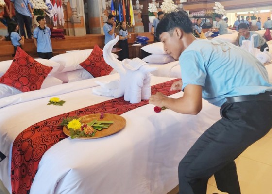 Nusabali.com - 104-peserta-ikuti-lomba-making-bed-art-towel-competition-2024