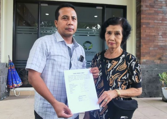 Nusabali.com - merasa-menjadi-korban-mafia-tanah-nenek-72-tahun-mengadu-ke-ombudsman