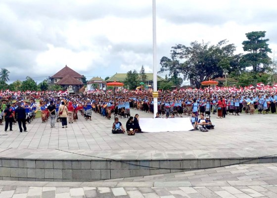 Nusabali.com - ribuan-siswa-di-bangli-siapkan-parade-agung