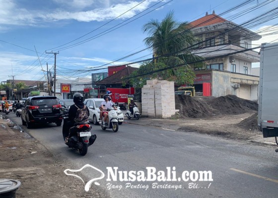 Nusabali.com - atasi-banjir-di-ungasan-pembangunan-drainase-dimatangkan