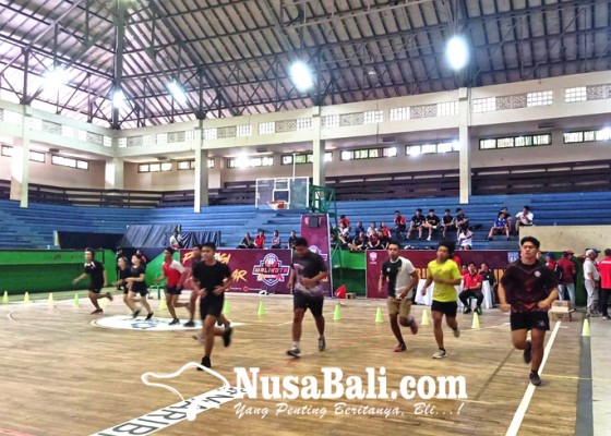 Nusabali.com - denpasar-gelar-test-fisik-434-atlet