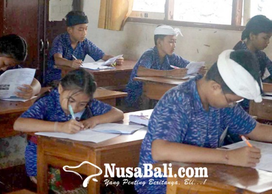 Nusabali.com - 7769-siswa-sd-di-karangasem-ikuti-ujian-sekolah