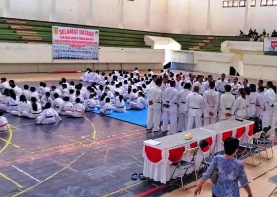 Nusabali.com - 1500-karateka-buleleng-ikuti-ukt