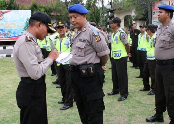 Nusabali.com - ratusan-polisi-amankan-perayaan-siwaratri