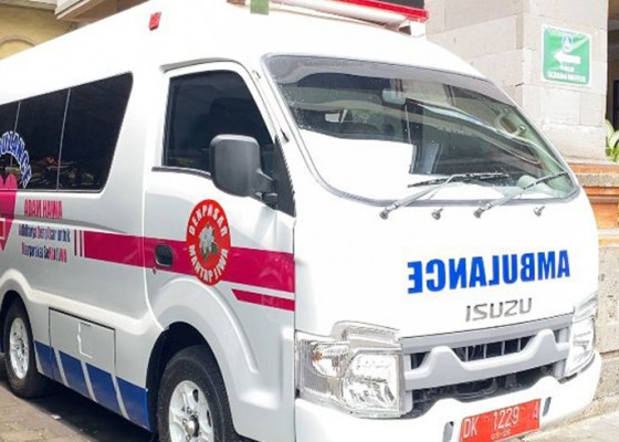 Nusabali.com - layani-pasien-odgj-denpasar-luncurkan-ambulans-adam-hawa