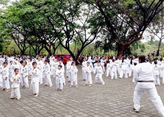 Nusabali.com - ukt-ti-denpasar-diikuti-700-anggota