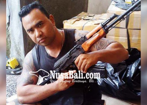 Nusabali.com - pamer-ak-47-di-facebook-pria-bertato-diamankan-polisi
