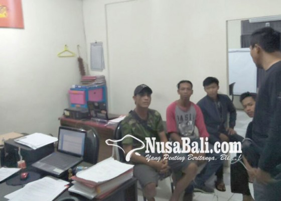 Nusabali.com - aniaya-pengendara-motor-empat-pemuda-dibekuk