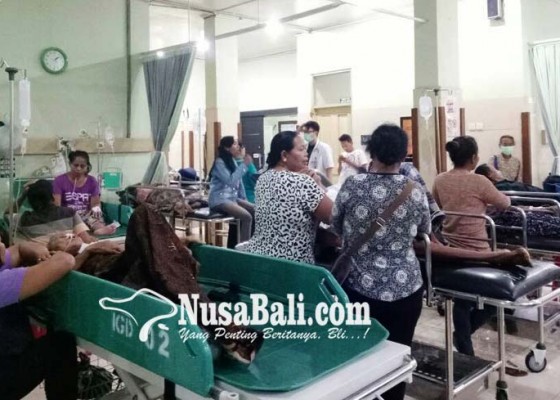 Nusabali.com - pendaftar-online-pasien-di-brsud-masih-minim
