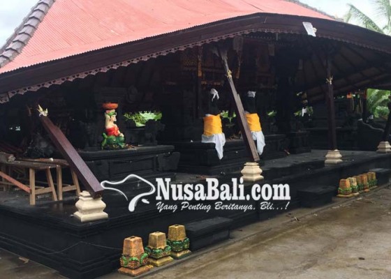 Nusabali.com - pura-puseh-pajahan-remuk-diterjang-angin