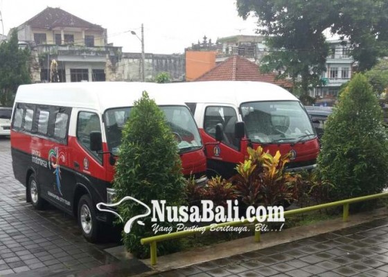 Nusabali.com - turis-tolak-naik-bus-city-tour