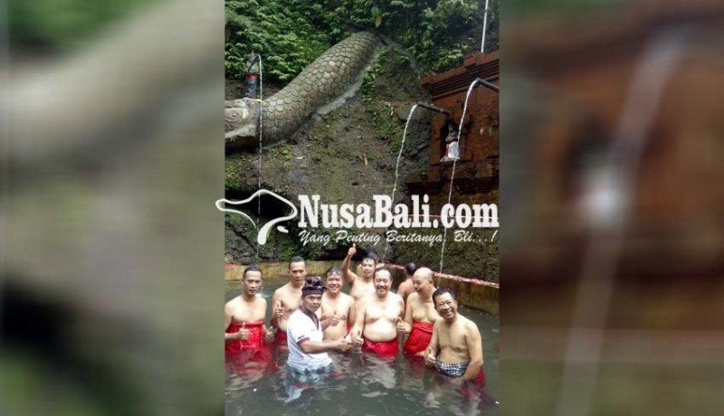 www.nusabali.com-pura-taman-campuhan-destinasi-wisata-spiritual-di-bangli