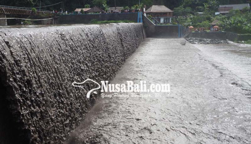 www.nusabali.com-banjir-lahar-dingin-di-sejumlah-sungai