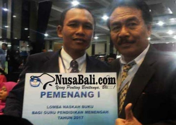 Nusabali.com - guru-sman-sidemen-juara-lomba-karya-tulis-nasional