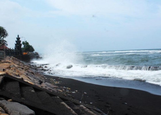 Nusabali.com - bencana-gelombang-pasang-intai-11-desa