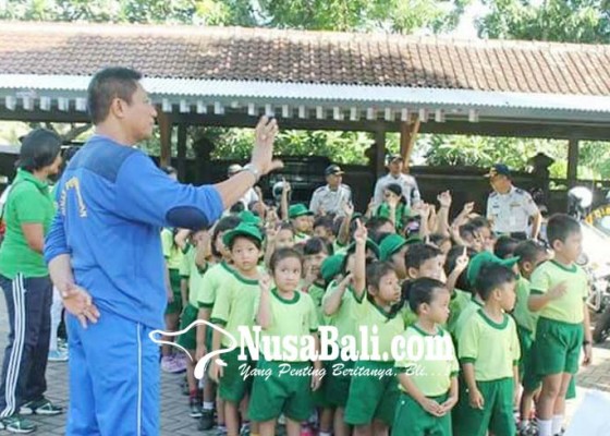 Nusabali.com - anak-usia-dini-diperkenalkan-fungsi-rambu