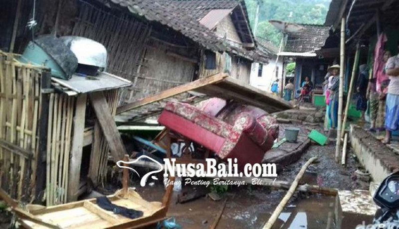 www.nusabali.com-banjir-rendam-7-desa-di-3-kecamatan-bondowoso