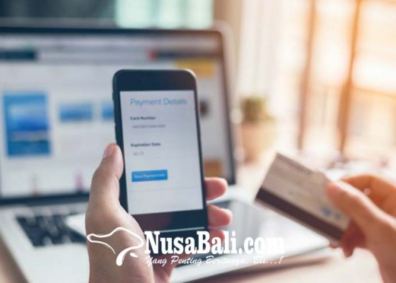 Nusabali.com - orang-ri-suka-belanja-online-lewat-ponsel