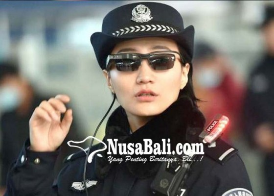 Nusabali.com - polisi-china-pakai-kacamata-canggih