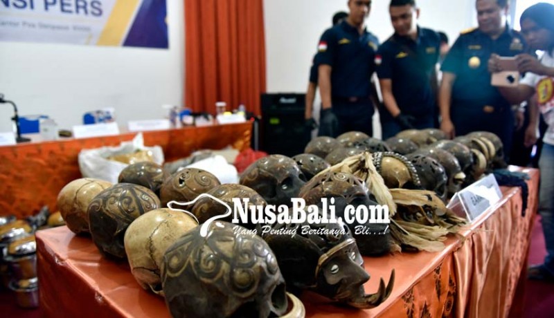 www.nusabali.com-pengiriman-24-tengkorak-kepala-manusia-digagalkan