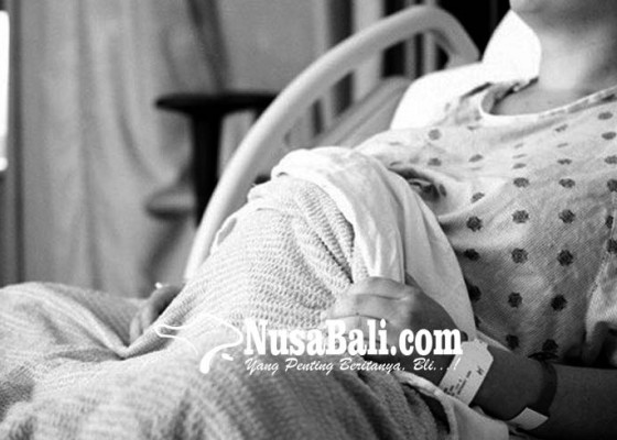 Nusabali.com - melahirkan-minta-pulang-paksa-karena-biaya
