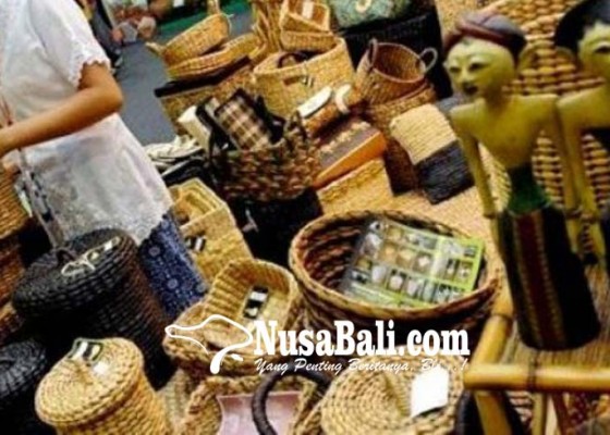 Nusabali.com - pasar-lesu-pemerintah-diminta-perbanyak-expo