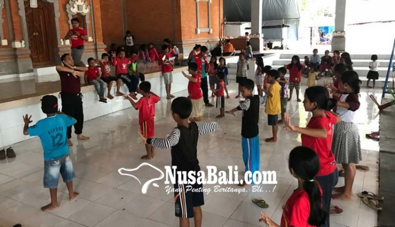 www.nusabali.com-puluhan-anak-pengungsi-belajar-menari