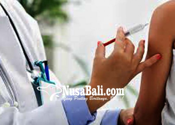 Nusabali.com - sebulan-imunisasi-je-sudah-55-persen