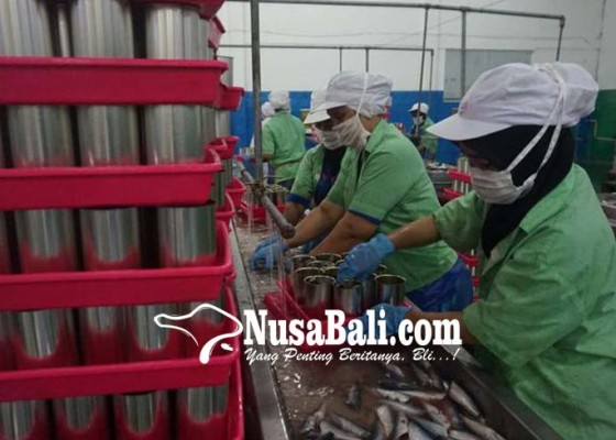 Nusabali.com - pabrik-sarden-ikan-makarel-stop-produksi