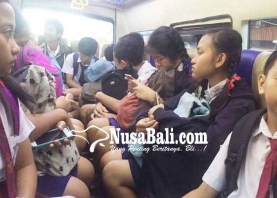 Nusabali.com - bus-sekolah-makin-diminati-pelajar