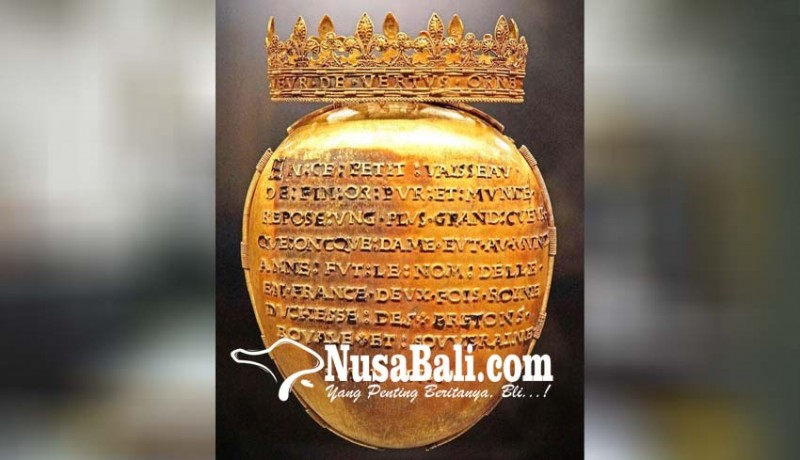 www.nusabali.com-jantung-ratu-prancis-ditemukan