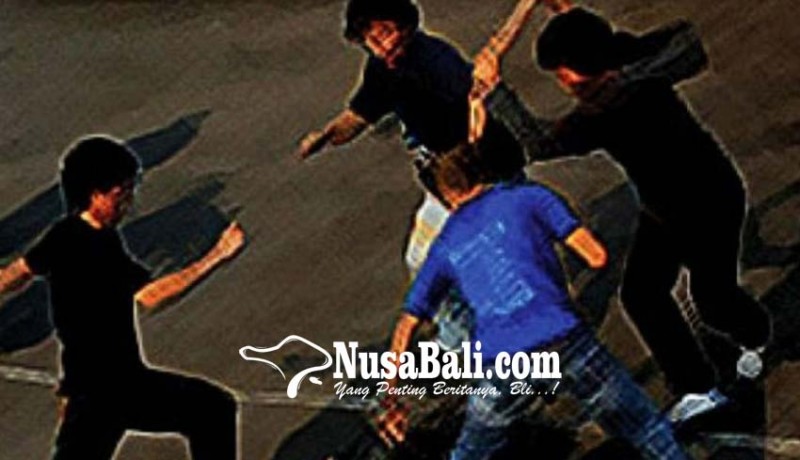 www.nusabali.com-diserempet-empat-pemuda-terlibat-aksi-pengeroyokan