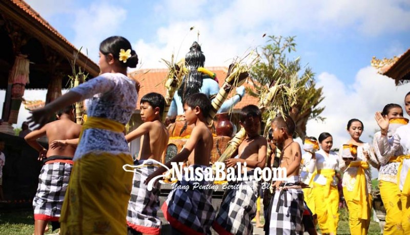www.nusabali.com-desa-wisata-kenderan-gelar-festival-tirta