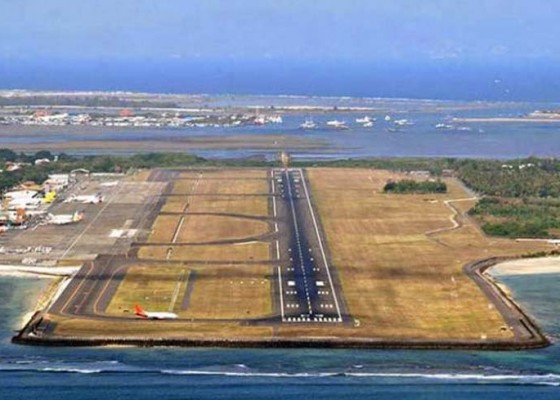 Nusabali.com - angkasa-pura-pertebal-runway