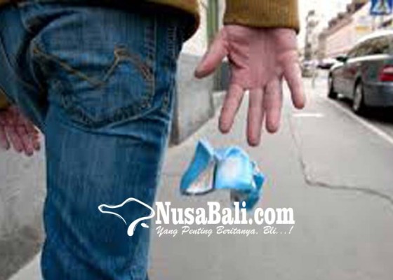 Nusabali.com - sembarangan-buang-sampah-siswa-guru-wajib-tanam-bunga